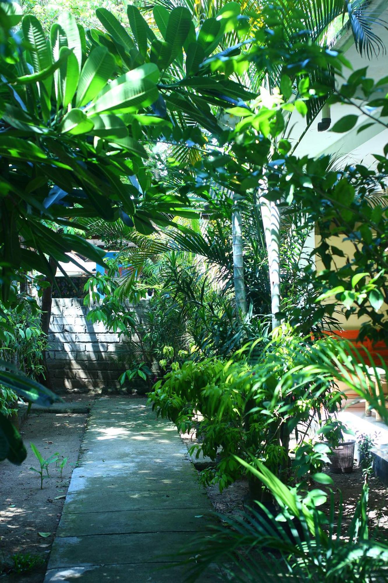 Three V Homestay Kuta  Exteriör bild