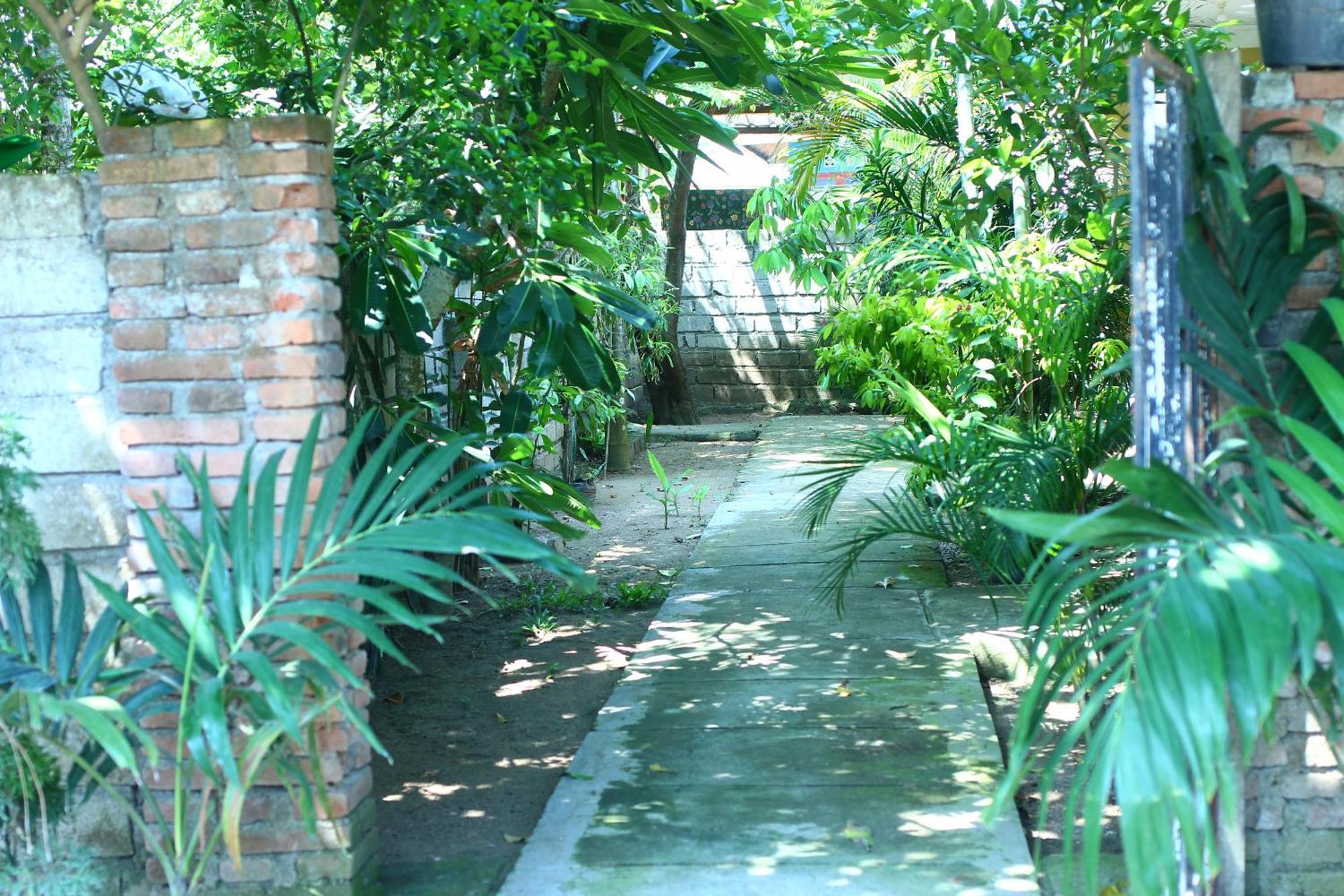 Three V Homestay Kuta  Exteriör bild