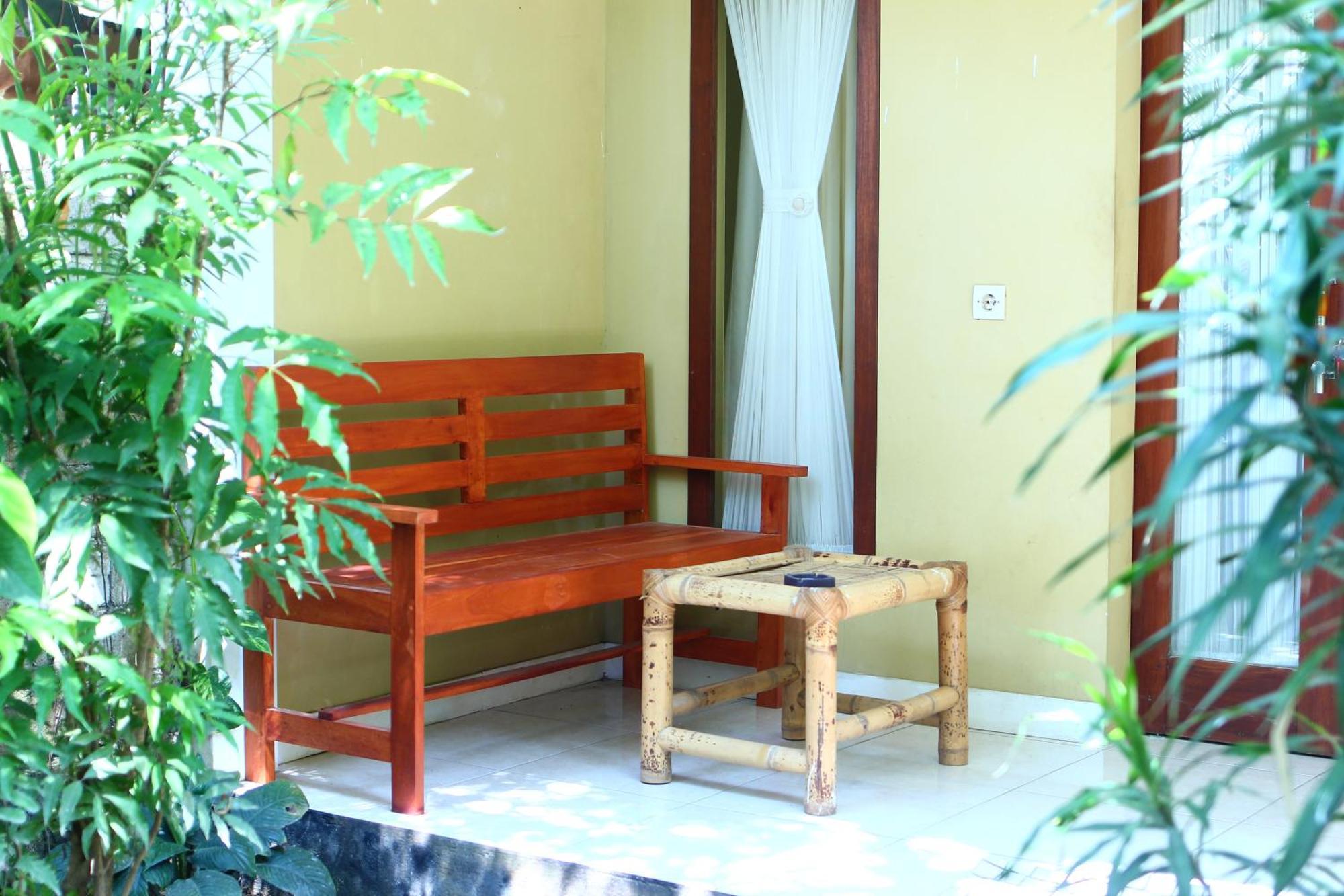 Three V Homestay Kuta  Exteriör bild