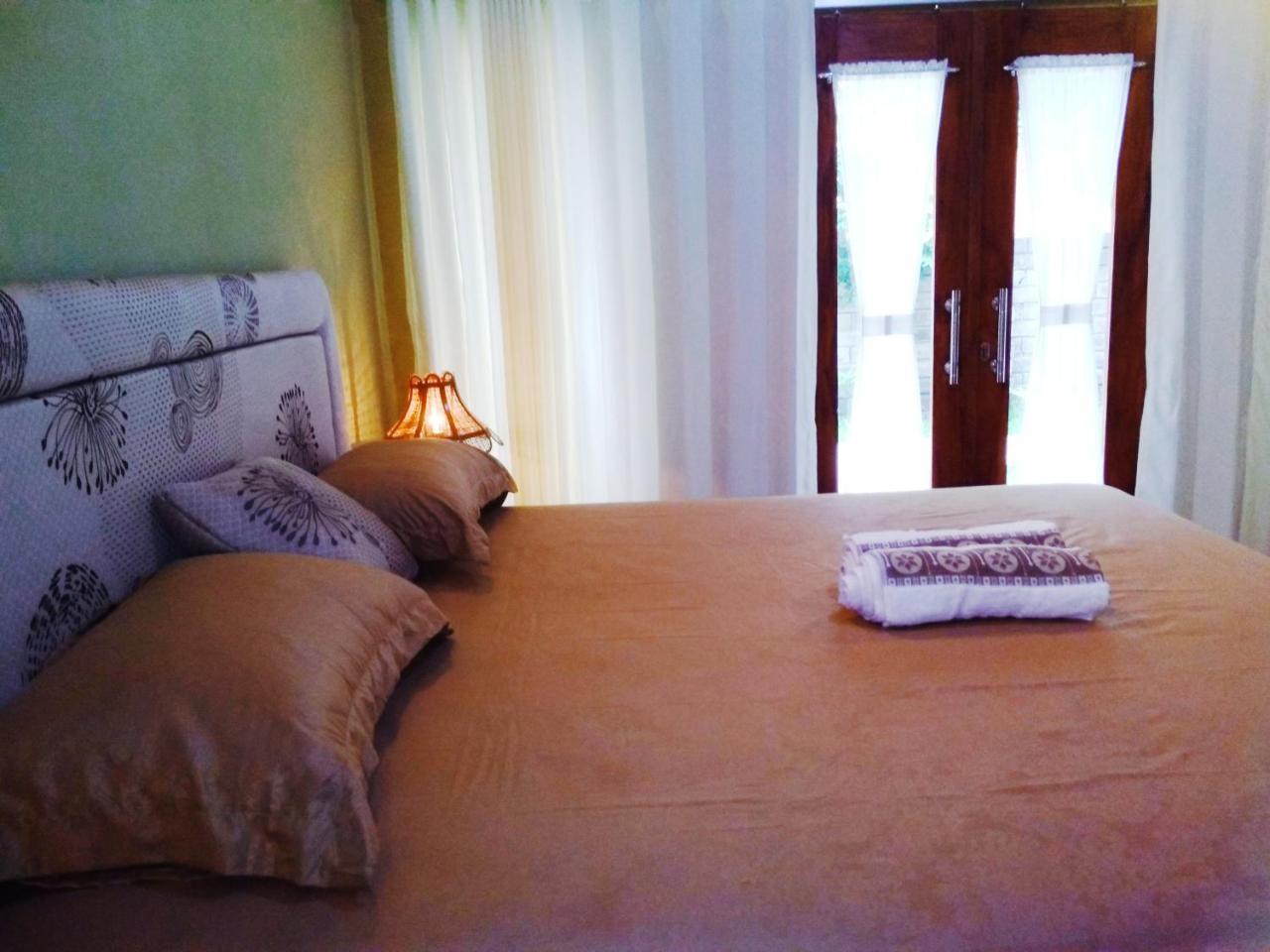 Three V Homestay Kuta  Exteriör bild